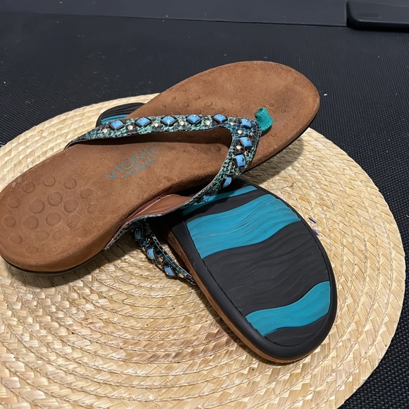 Vionic Slippers  Slide Sandals Size 10 - Picture 8 of 10